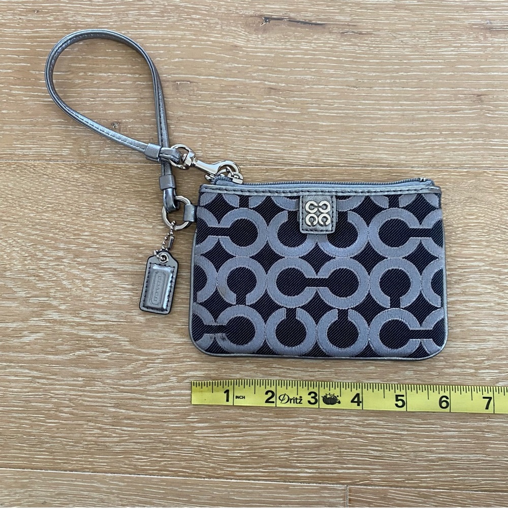 Coach Wristlet - Picture 5 of 5